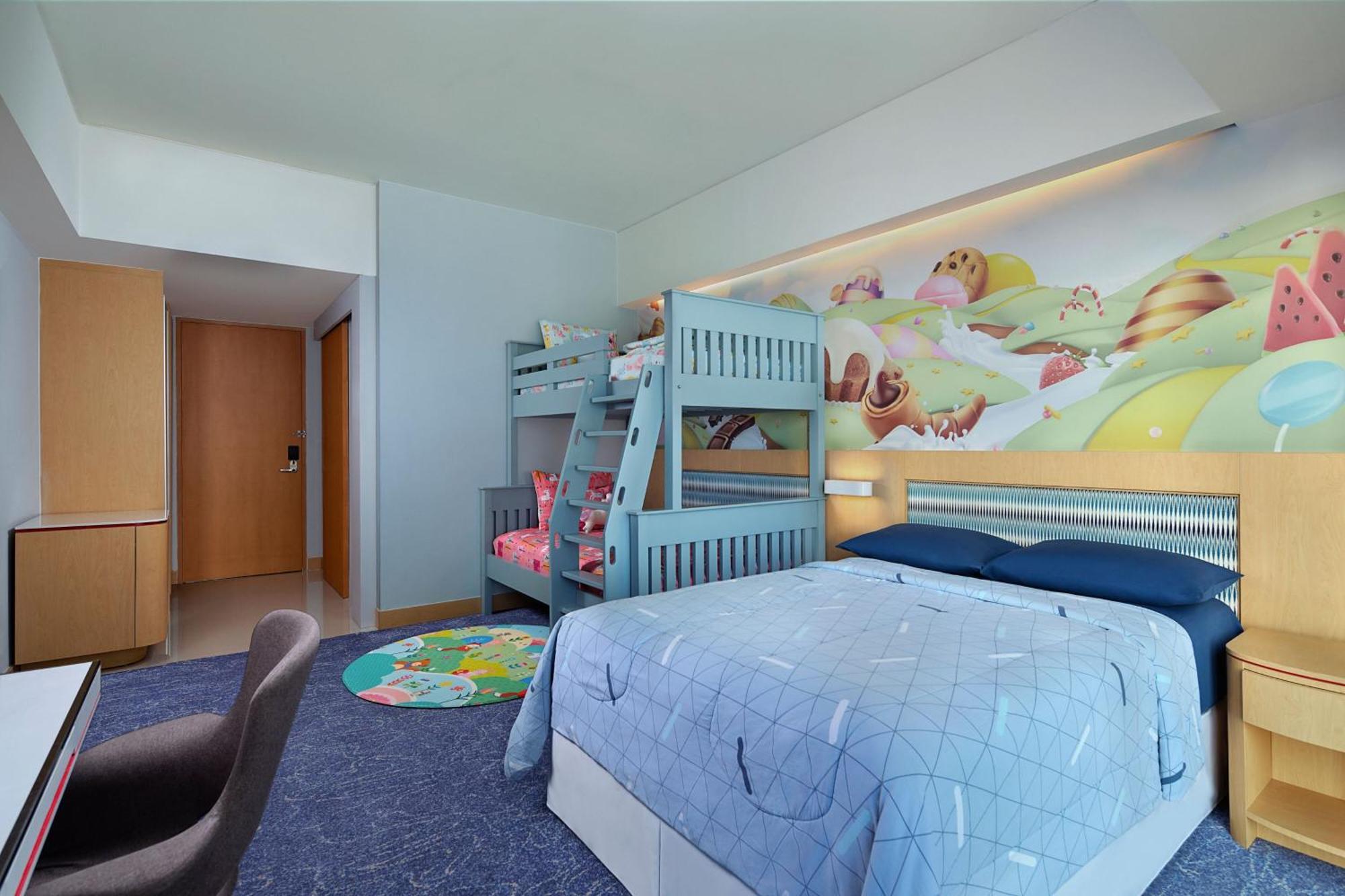 Four Points By Sheraton Surabaya, Tunjungan Plaza Extérieur photo
