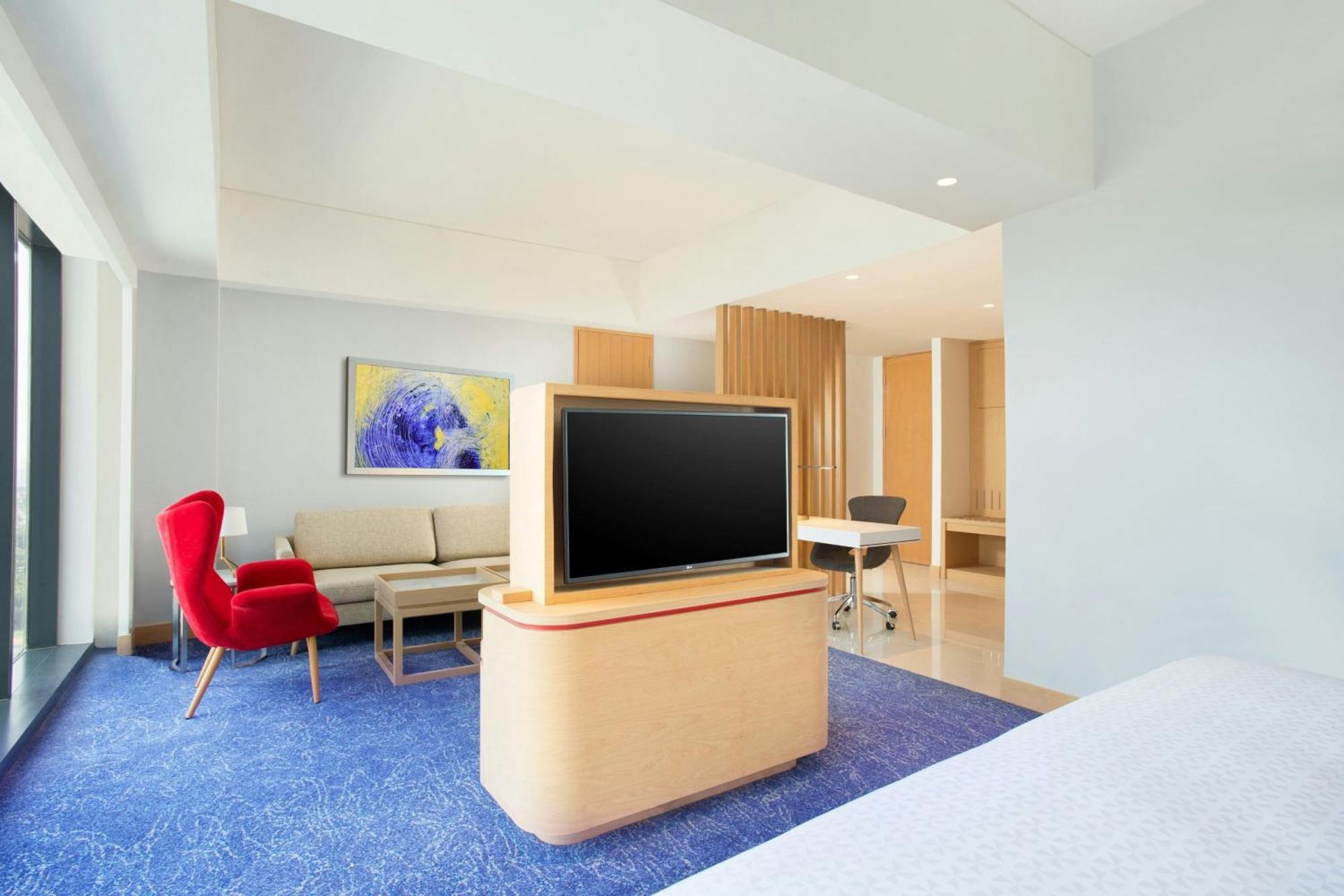 Four Points By Sheraton Surabaya, Tunjungan Plaza Extérieur photo